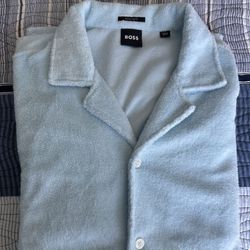 Hugo Boss Men’s Terry short sleeve shirt in blue size Large.