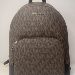 Michael Kors Large Connie Backpack 80$ PICKUP TODAY!