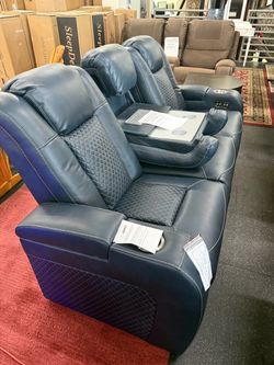 Power Reclining sofa & power Reclining love seat On Sale