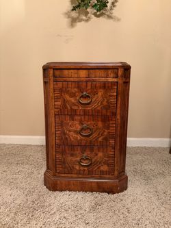 Vintage Drexel Heritage Burlwood 3-Drawer Nightstand / End Table