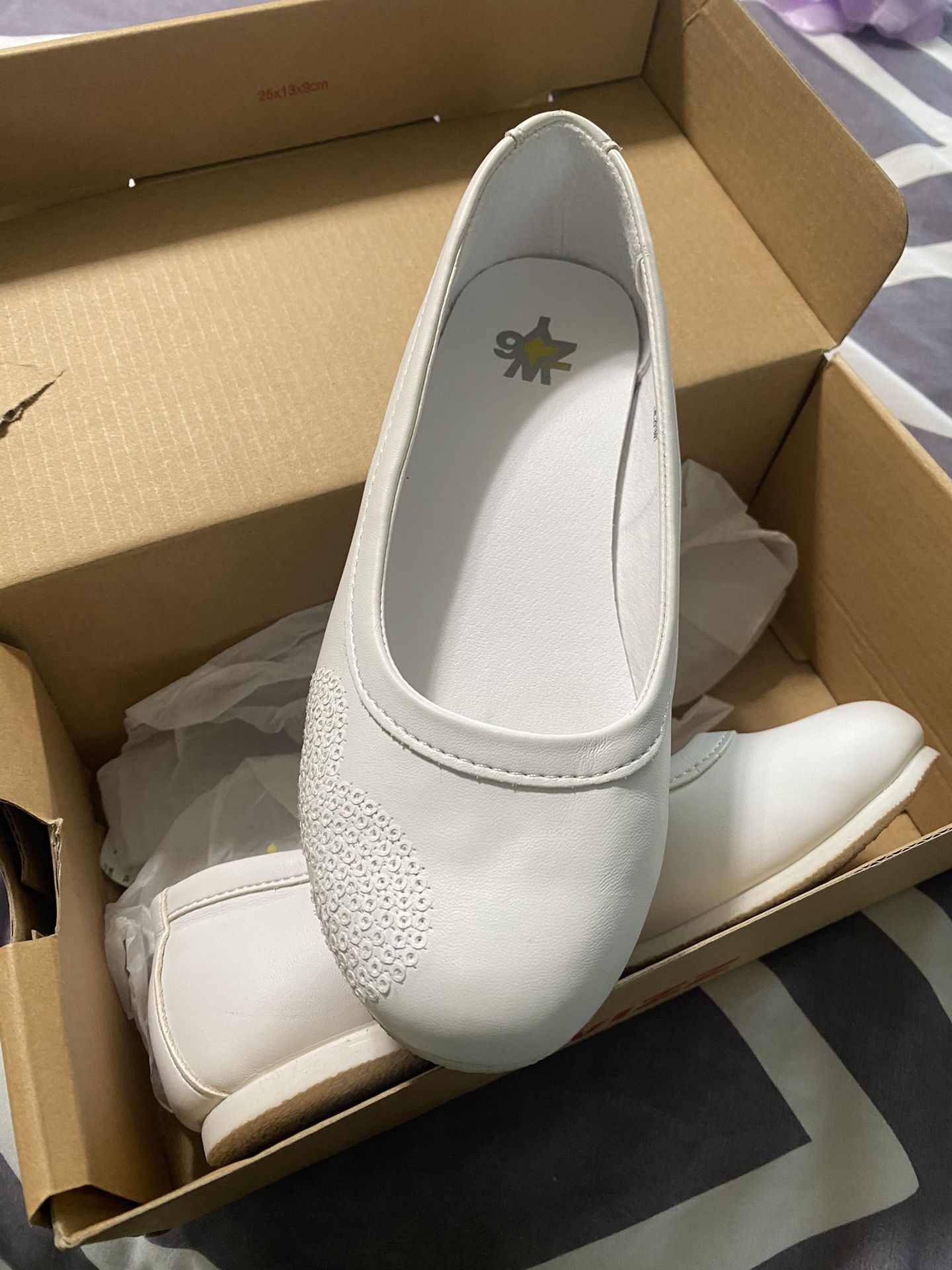 Girls White Dress Shoes 