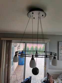 chandelier light