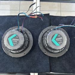 Kicker's 45KM654 6-1/2" marine speakers sound terrific and look great on any boat and ATV