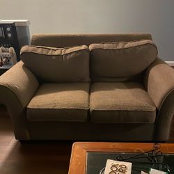 Loveseat 