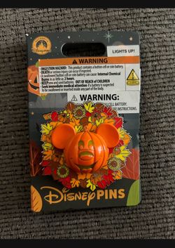 Disney halloween lights up
