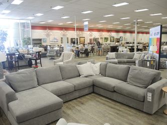 Left Facing Sectional - Light Grey | L-Shaped Couch | Corner Couch