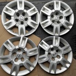 Nissan Altima Set Of 4 Wheel Covers