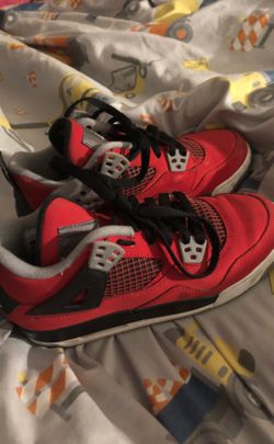 Toro 4s size 4.5