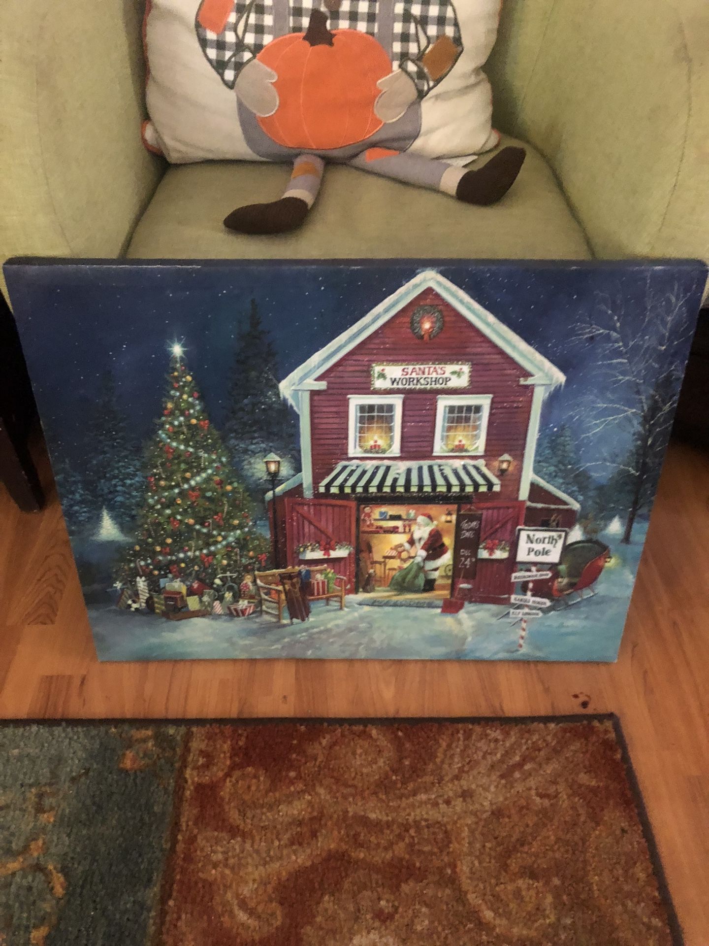 Christmas Decor. Lights Up