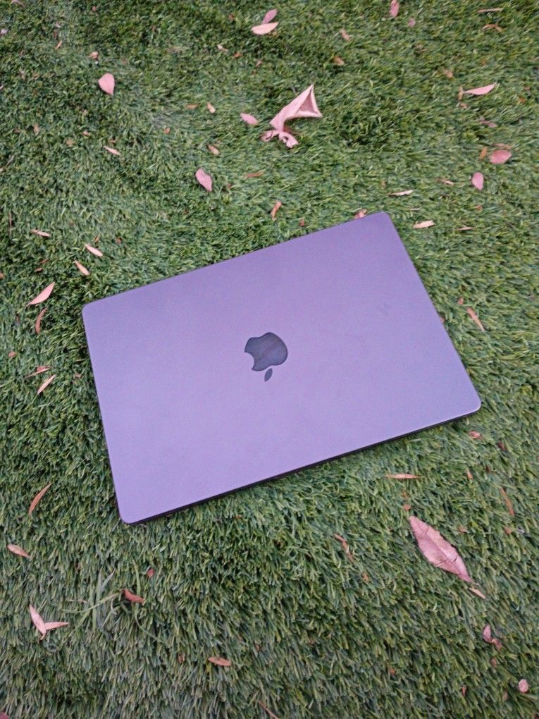 MacBook Pro 14 Inch 2024 M4