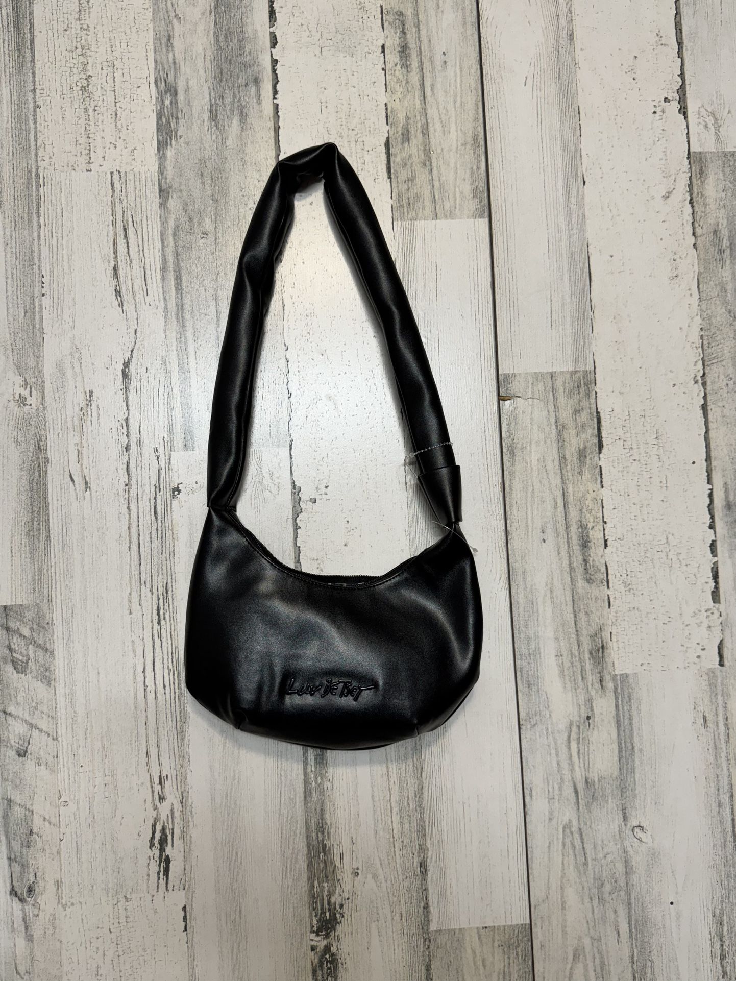 Black padded knot shoulder bag