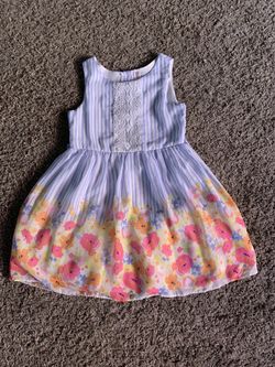 Girl dress size 6