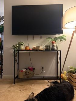 Tv stand / entry table