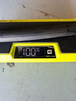 Like new RYOBI 80V 10AH BATTERY  *** hyper charger available, sold separately***