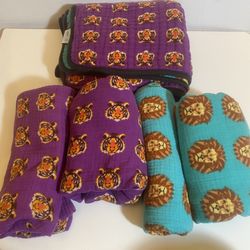 Oliver + Kit 5 Piece Muslin Baby Blankets & Crib Sheets Bundle