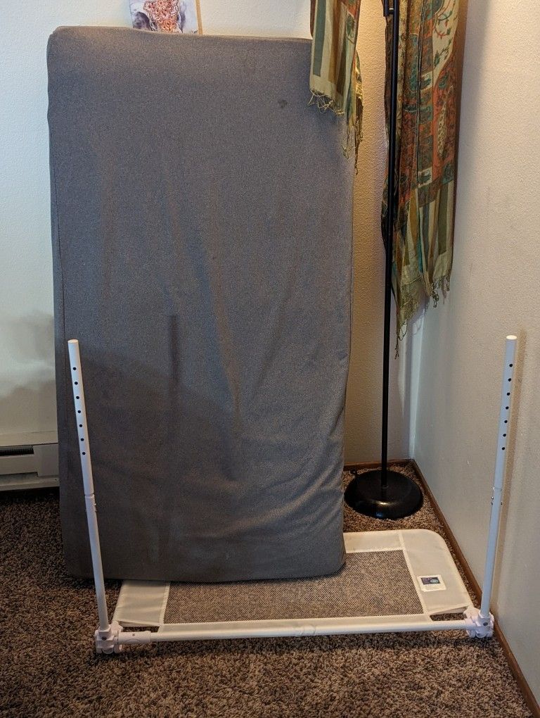 Toddler Bed And Guard