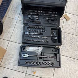 Husky Socket Set 