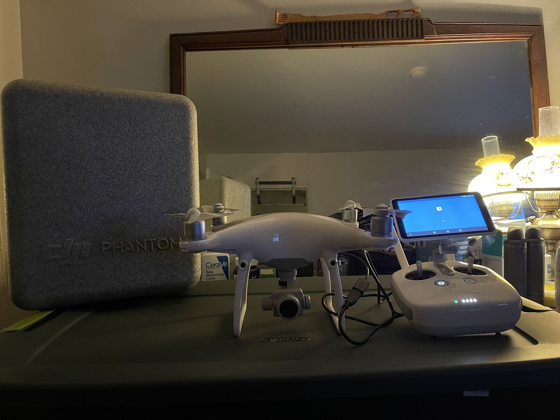 Dji phantom 4 advanced + with extra remote