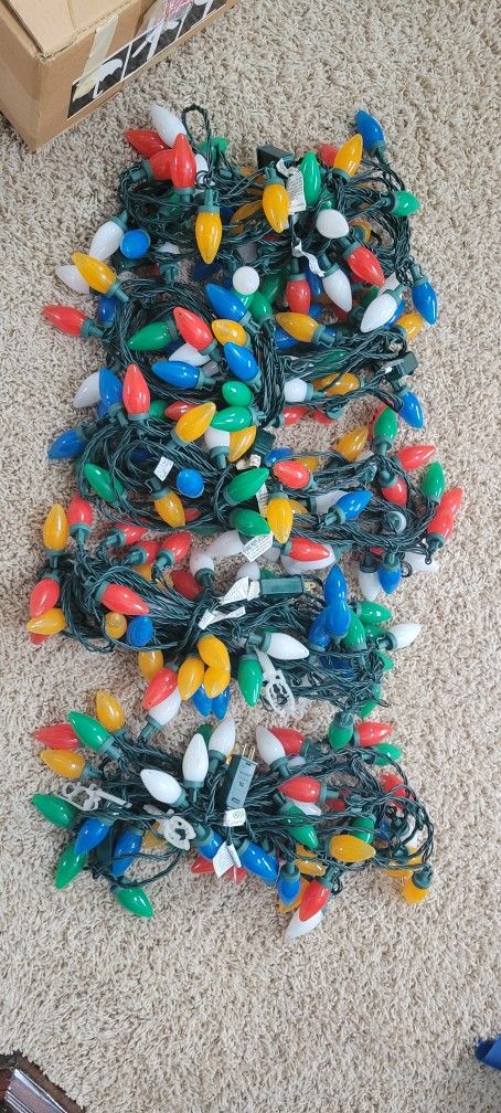 7 Strings Of Multi-color Lights