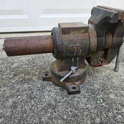 HEAVY DUTY VISE 