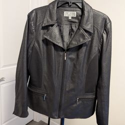 JM Collection Faux Reptile Leather Black Lined Lightweight Jacket Size 14 