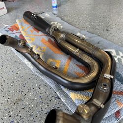 2018-2024 S and S S&S Cycle 50-State Superstreet 2-Into-1 Exhaust System For Harley Softail 2018-2024