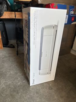 Cricut Maker Ultimate Smart Cutting Machine Special Edition Bundle