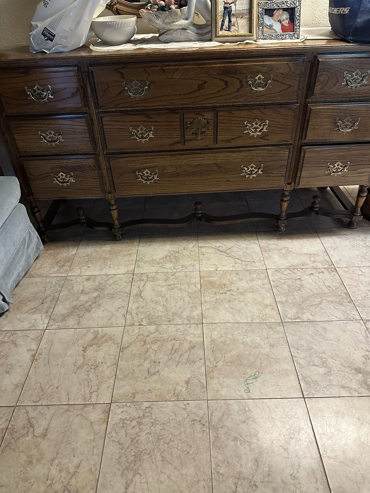 Sideboard 