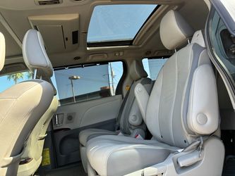 2014 Toyota Sienna