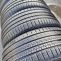 255/45r19 Pirelli Tires Cón 80% De Vida Las 4