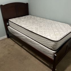 Twin Bed Almost New