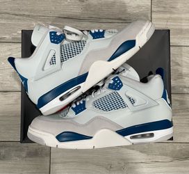 ‘Military Blue’ Jordan 4