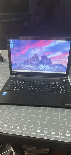 Toshiba Laptop 15 1/2 “