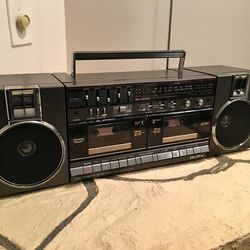 Quasar Ghetto Blaster Boombox