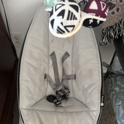 Mamaroo Baby Swing 