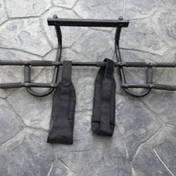 Pull Up Bar W Elbow Things