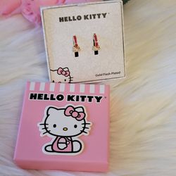 New in Box Hello Kitty Pink Enamel Gold Flash Plated Small Hoop Earrings New