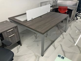 60"W x 60"D Corporate Benching System Set – From $1,799 📦 Florida