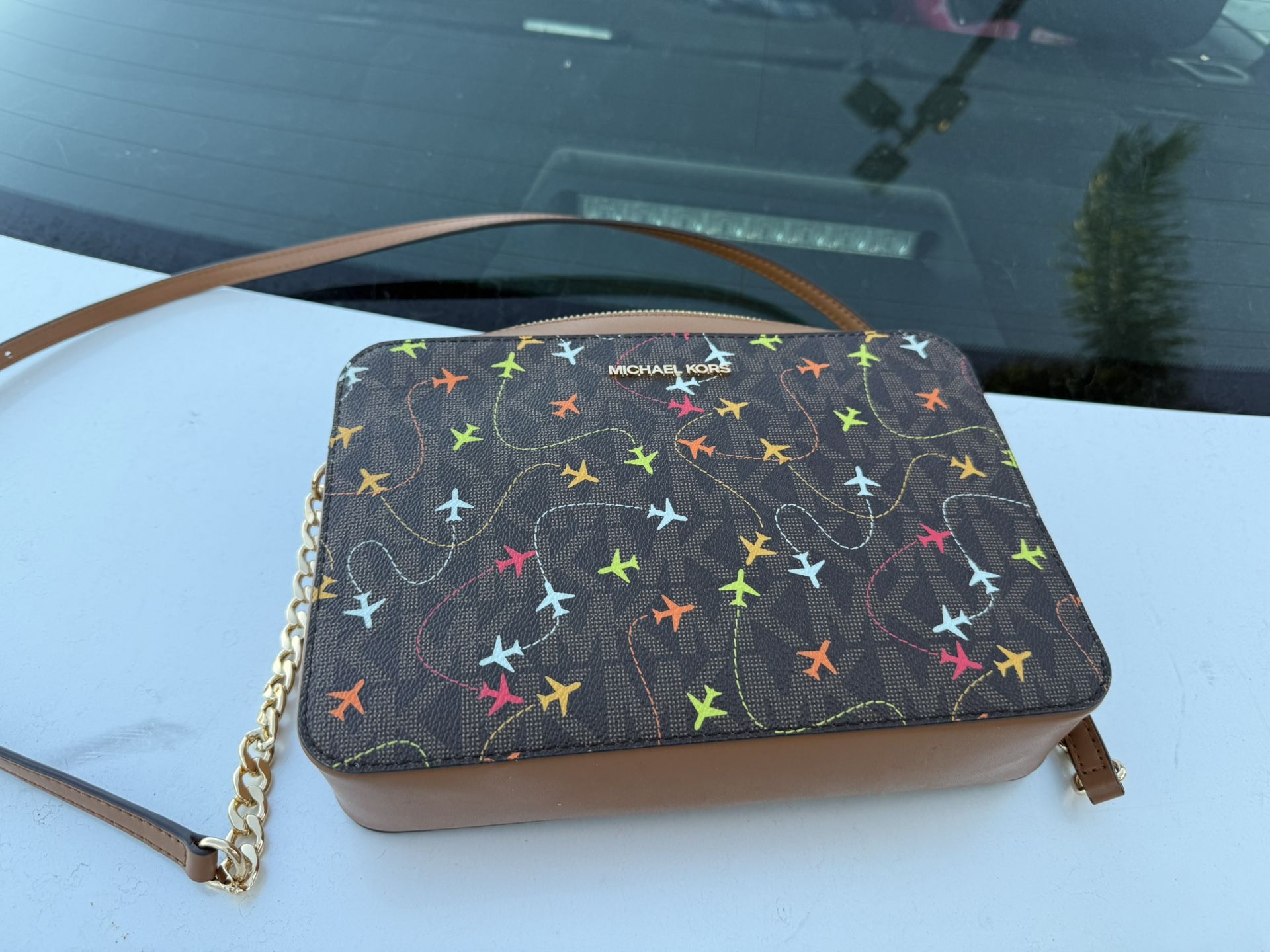 NWT Kichael Kors Crossbody