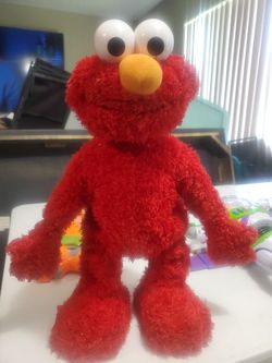 Dancing Elmo Toy