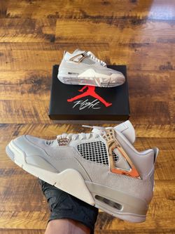 Jordan 4 “Frozen Moments”