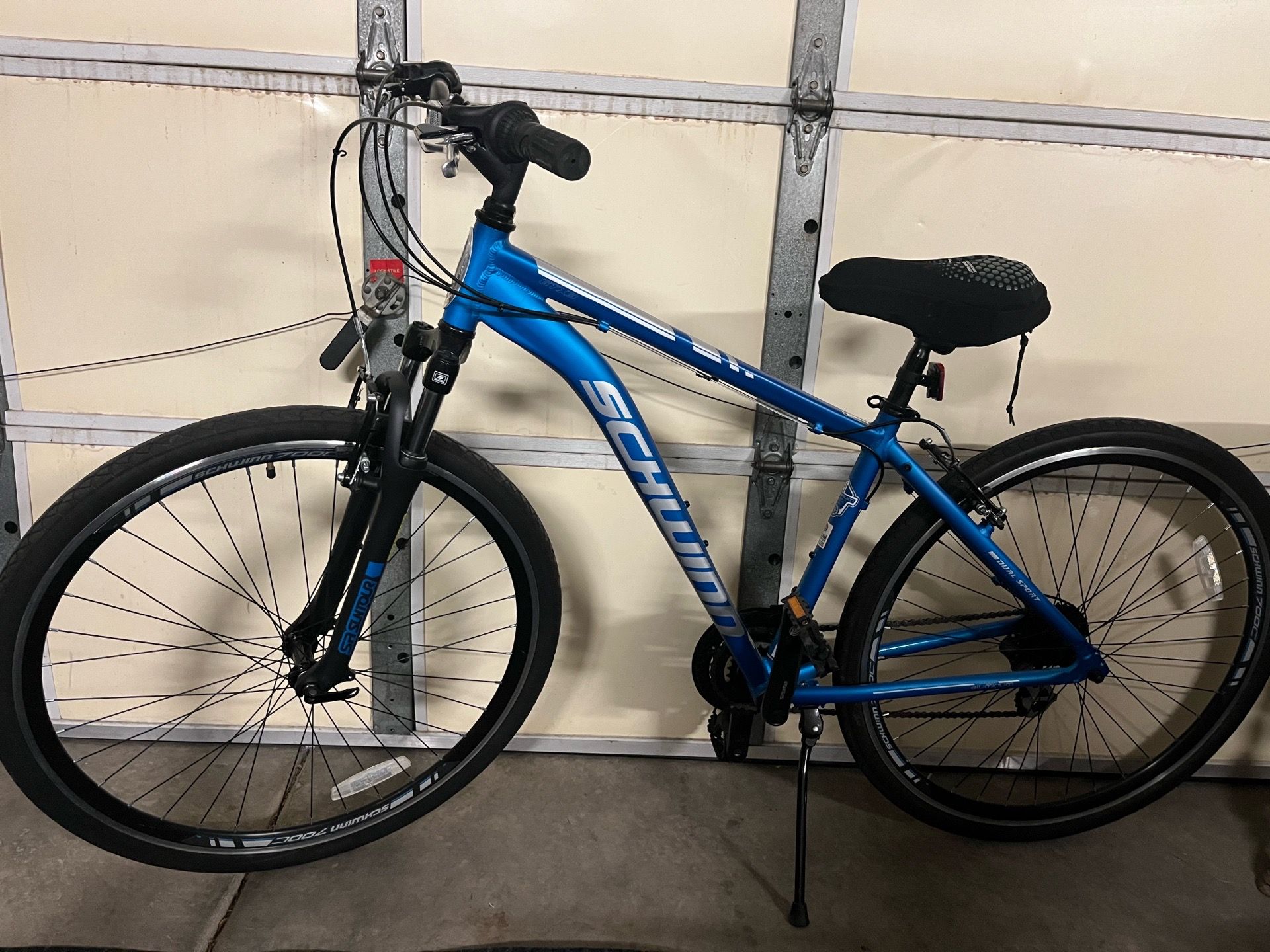 Schwinn Axum Sport (Medium Frame)