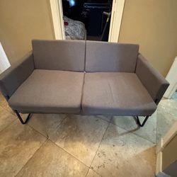 51’ Small Sofa 