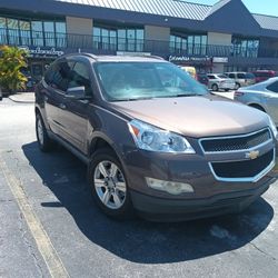 Chevy TRAVERSE LT