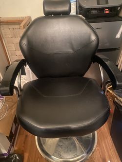 Salon & Barber Chair! 