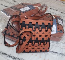 Universal Thread Crossbody Bag