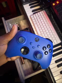 XBOX ONE/S CONTROLLER. $30 BLUE