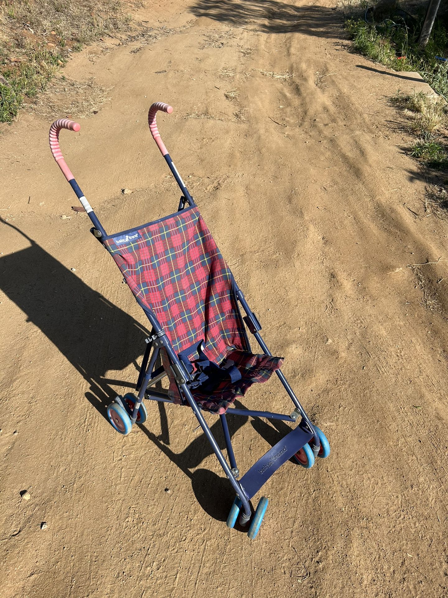 Baby Trend Umbrella Stroller.  Good Condition!