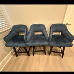 Bar chairs