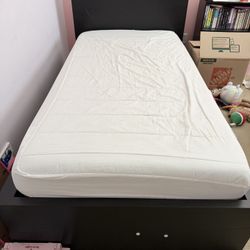 Twin Bed With Mattress 